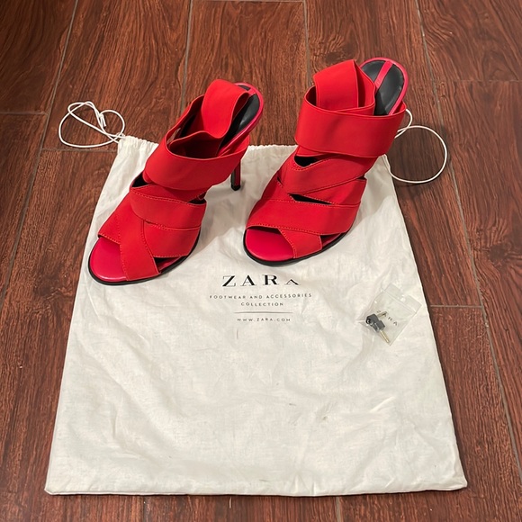 Red Zara Heels - Picture 1 of 3